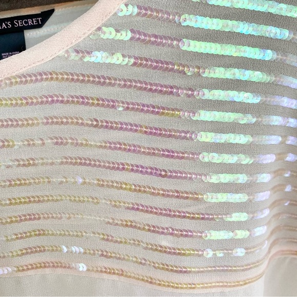Victoria’s Secret Pink Iridescent Sequin Short Sleeve Top Size Small - Picture 3 of 5